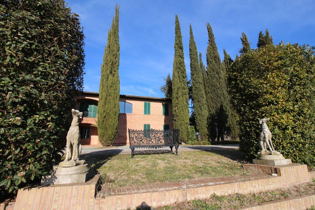 Villa Larniano Siena Luaran gambar