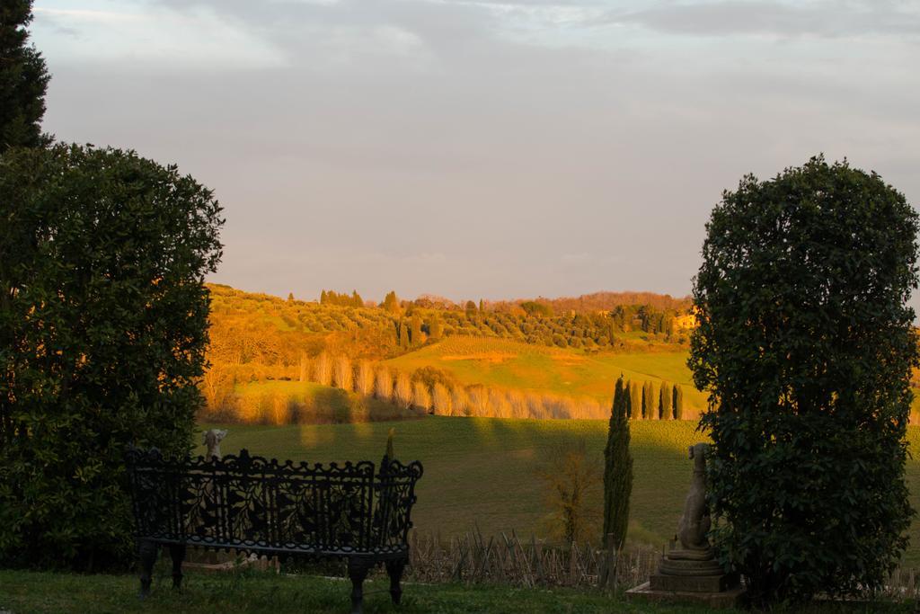 Villa Larniano Siena Luaran gambar