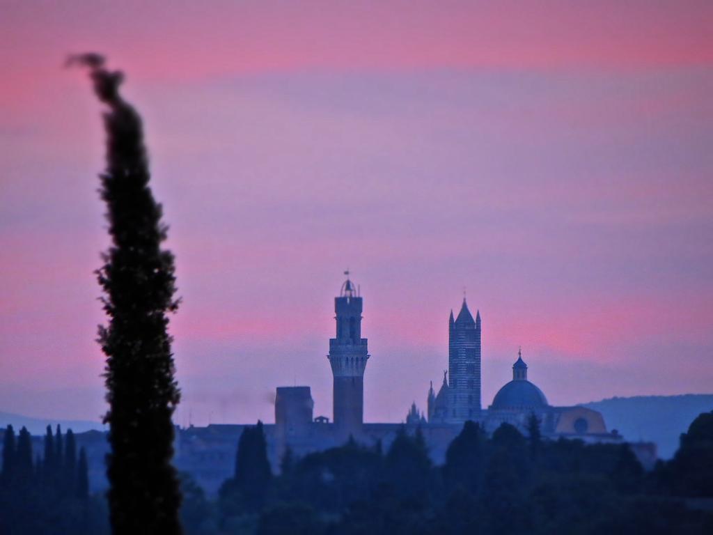 Villa Larniano Siena Luaran gambar