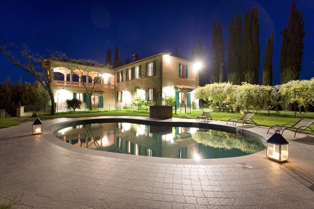 Villa Larniano Siena Luaran gambar