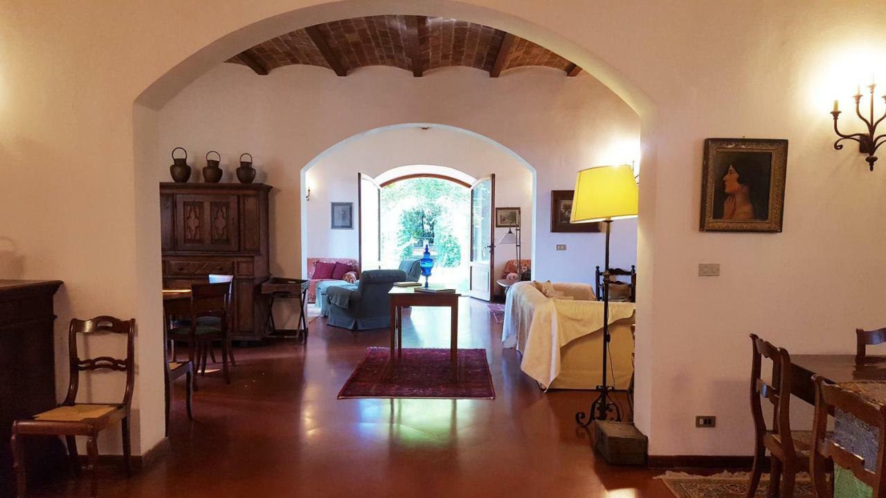 Villa Larniano Siena Luaran gambar